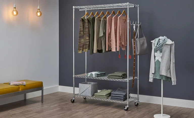 mobile clothes rack