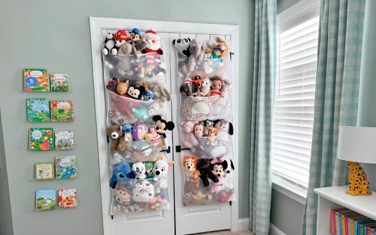 stuffed animals storage