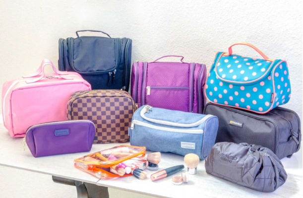 toiletry bag for women