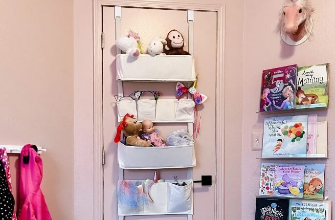 hanging organizer for toys