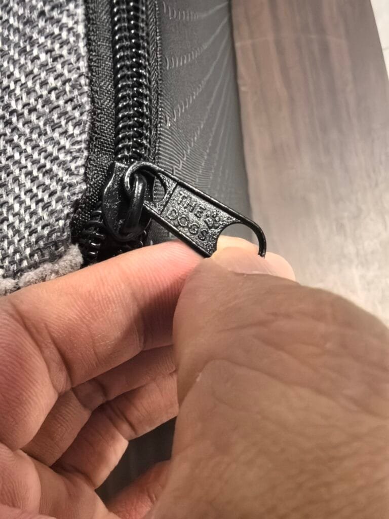 Custom zipper pull for fabric storage products