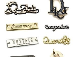 Metal logo plate for custom storage products