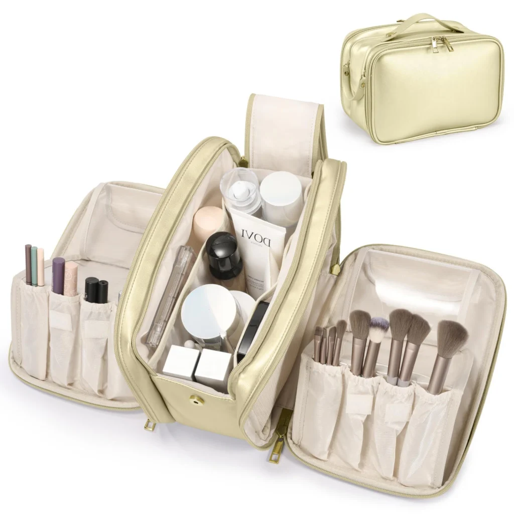 Stand up cosmetic bag structure detail