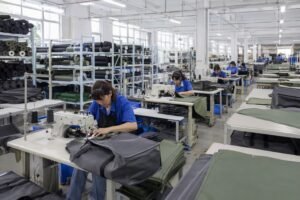 Great Shine moving bag production floor